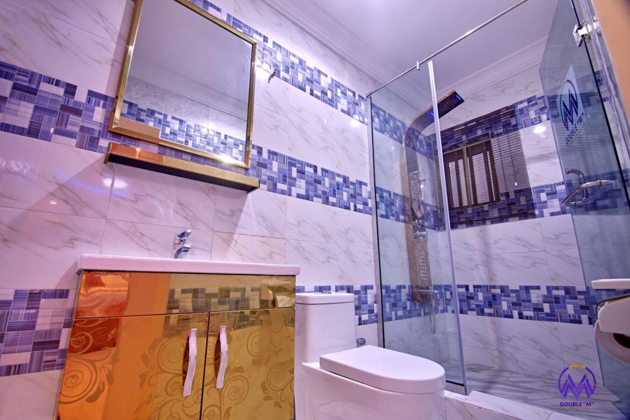 Double M Exquisite Suites And Lounge Lekki Ogombo Ngoại thất bức ảnh