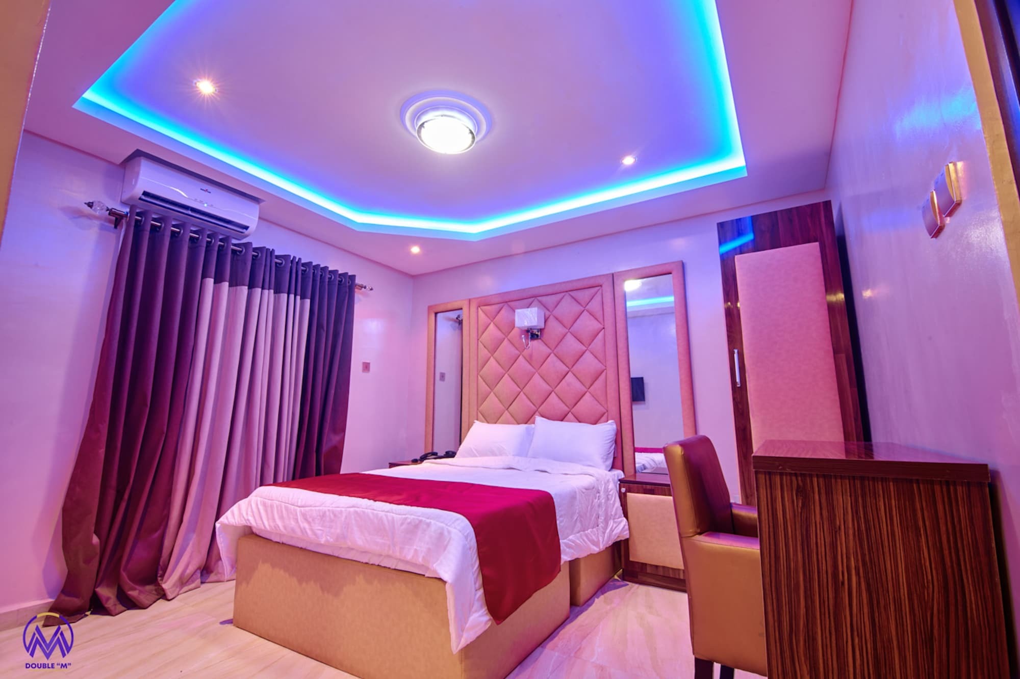 Double M Exquisite Suites And Lounge Lekki Ogombo Ngoại thất bức ảnh